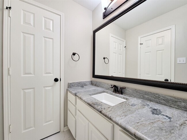 Building Photo - 20711 Mansfield Bay Ln
