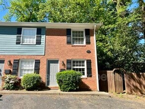 Building Photo - 634 Chipley Ave