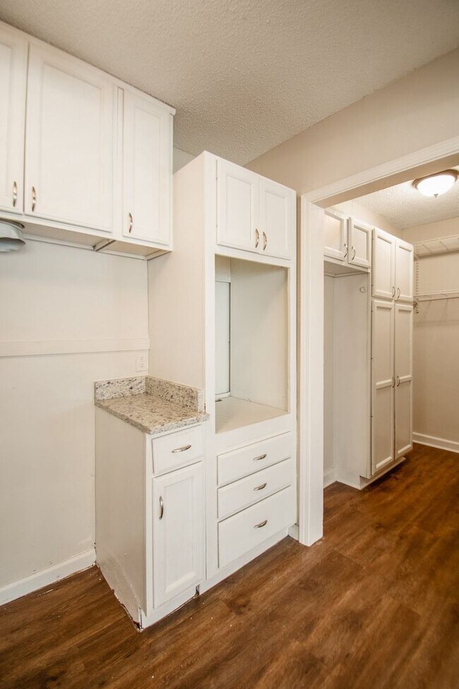 Building Photo - Newly Renovated 3BR/1B home in Whitehaven