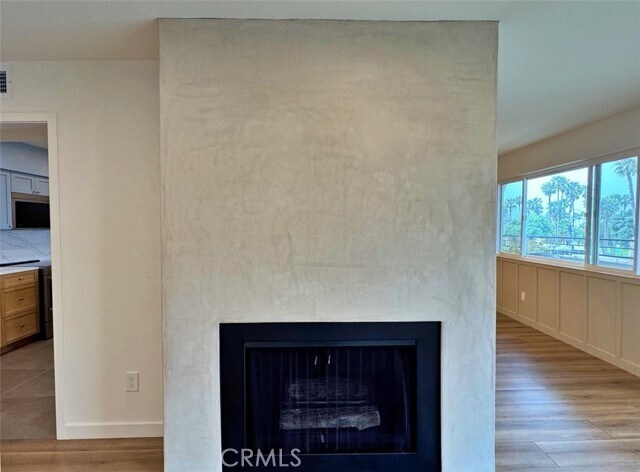 Building Photo - 230 S Catalina Ave