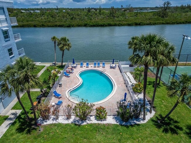 Building Photo - 18325 Gulf Blvd