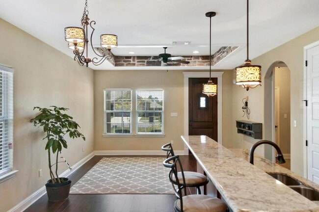 Building Photo - 14076 Anandale Cir
