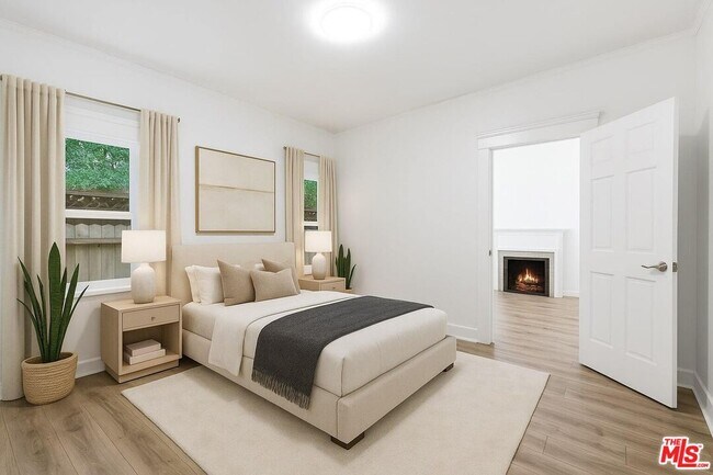 Building Photo - 641 N Martel Ave