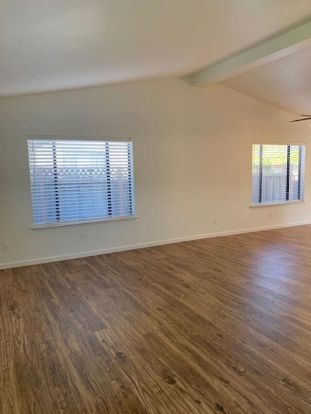 Building Photo - Awesome 3 Bedroom Home! Great Price, Great Location And It's Available Now!