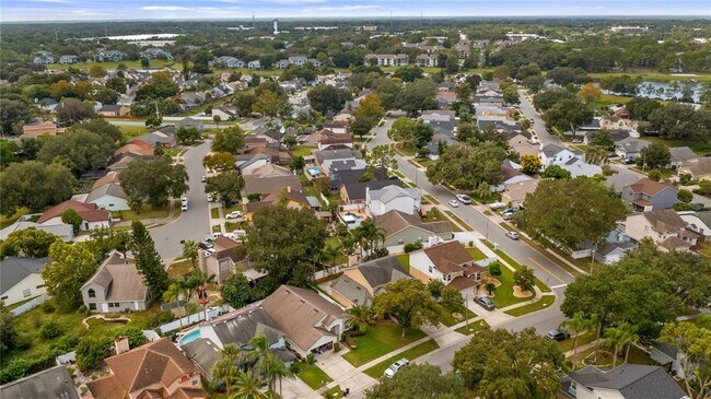 Building Photo - 468 Queensbridge Dr