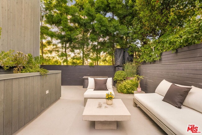 Building Photo - 4118 Wade St