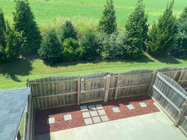 Building Photo - 2319 New Holland Cir