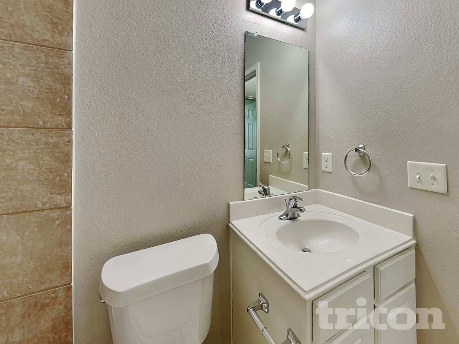 Building Photo - 3126 Lake Breeze Ln