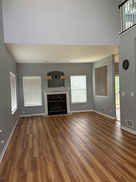 Building Photo - 2250 Stoughton Dr
