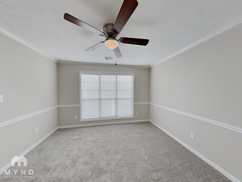 Building Photo - 204 Eagles Crest Ct