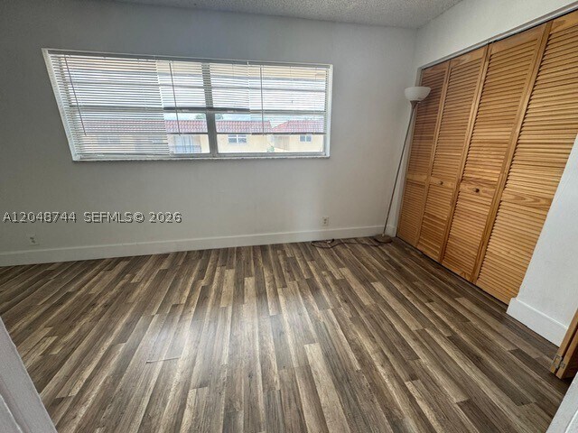 Building Photo - 6631 SW 41st Dr