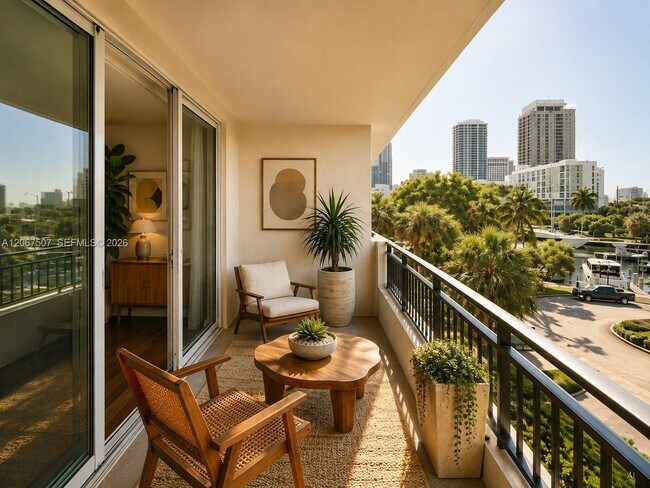 Building Photo - 600 W Las Olas Blvd