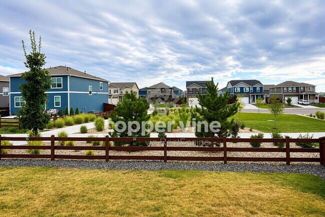 Building Photo - 429 Bluebird Rd