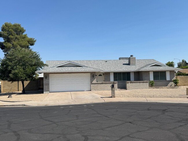 Building Photo - Dobson Ranch 4 bedroom rental