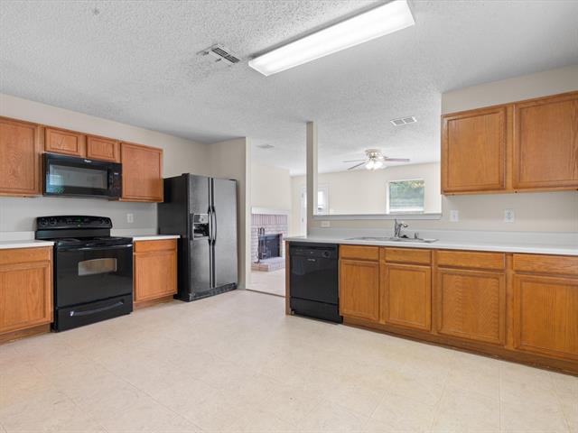 Building Photo - 7605 Mosspoint Ct