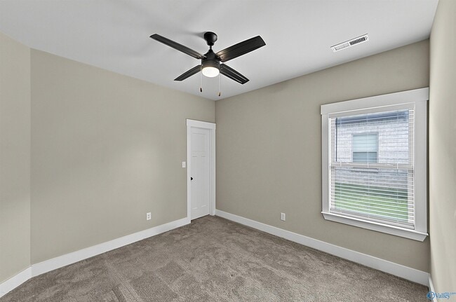 Building Photo - 114 Hudson River Dr