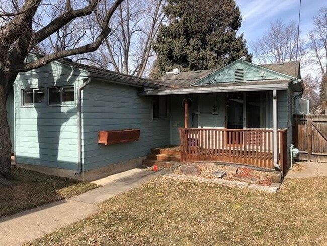 Primary Photo - Beautiful 2 bed, 2 bath Old Town ranch one...