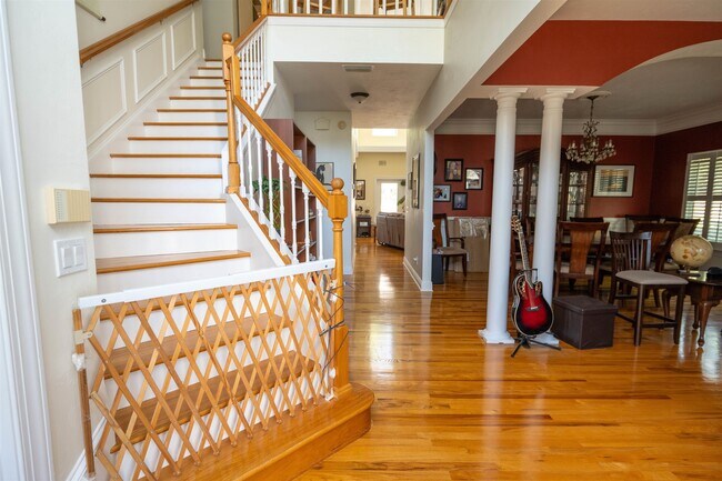 Building Photo - 491 Frank Shaw Rd