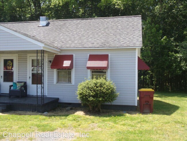 Primary Photo - 1 br, 1 bath House - 2852-B County Dr.