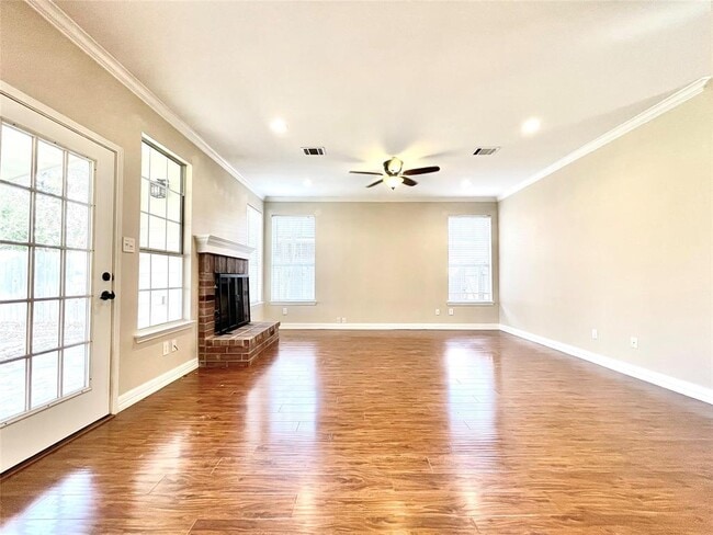 Building Photo - 1106 Briargate Dr