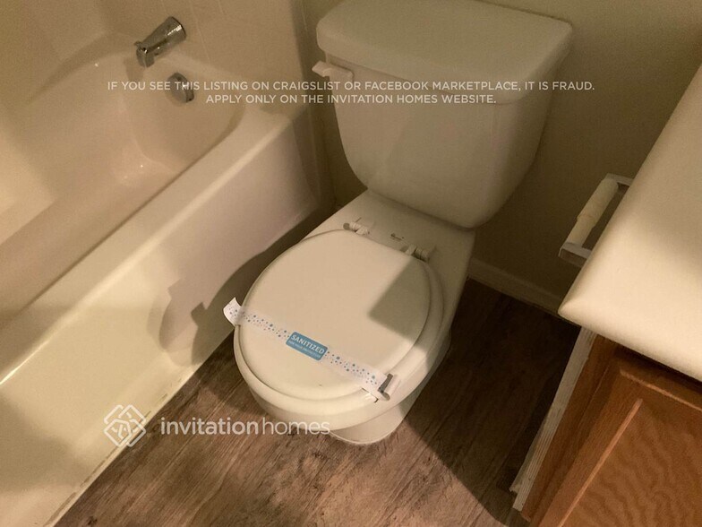 Building Photo - 9153 Starling Wing Pl