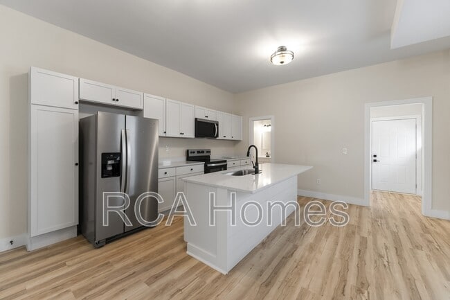 Building Photo - 238 Eastern Ave