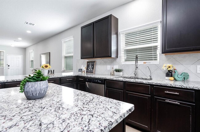 Building Photo - 25130 Bells Canyon Dr