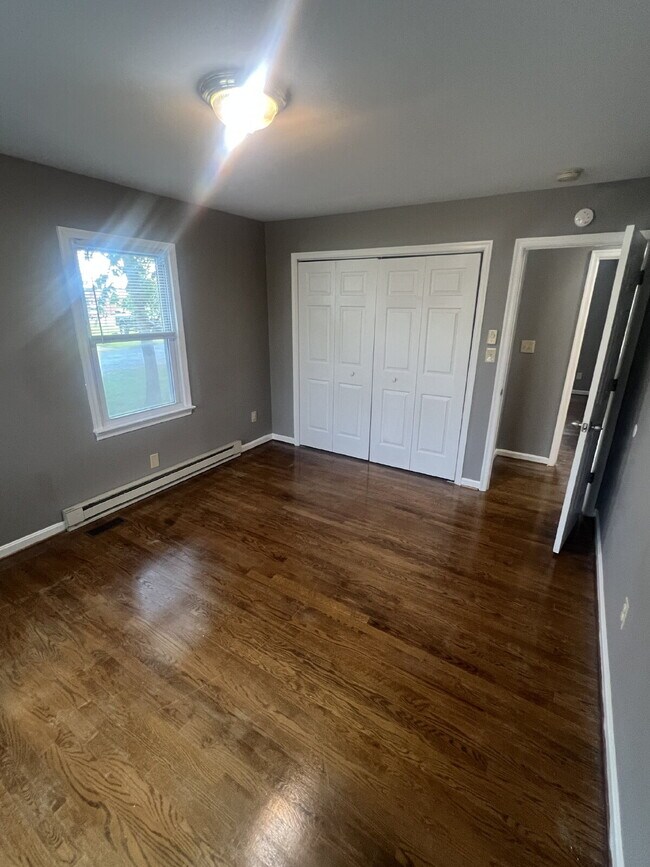 Building Photo - Charming 4-Bedroom Home on Spacious Corner...