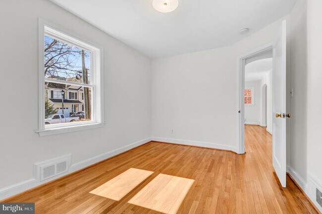 Building Photo - 5713 5th St S