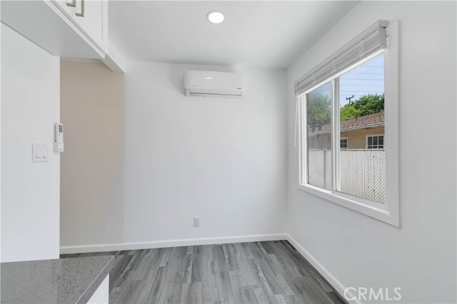 Building Photo - 1669 N Hollywood Way