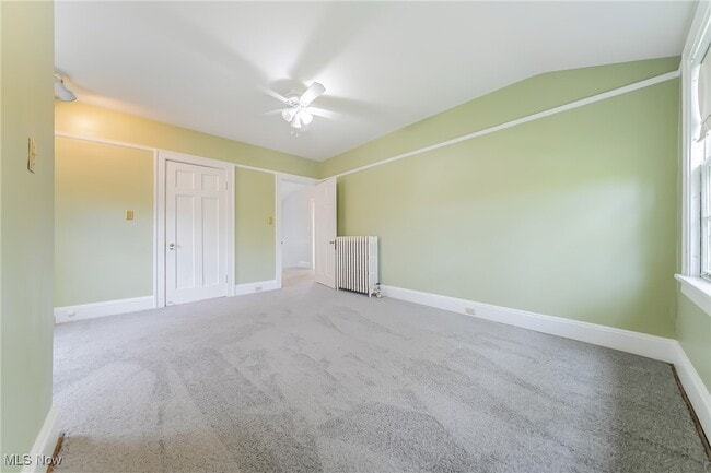 Building Photo - 1465 W Clifton Blvd