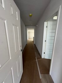 Building Photo - 1434 Garabaldi Cir SE
