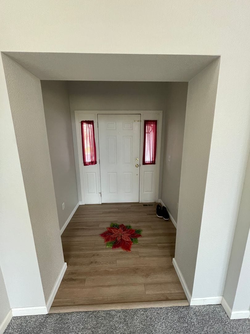 Building Photo - 11942 Eudora Dr