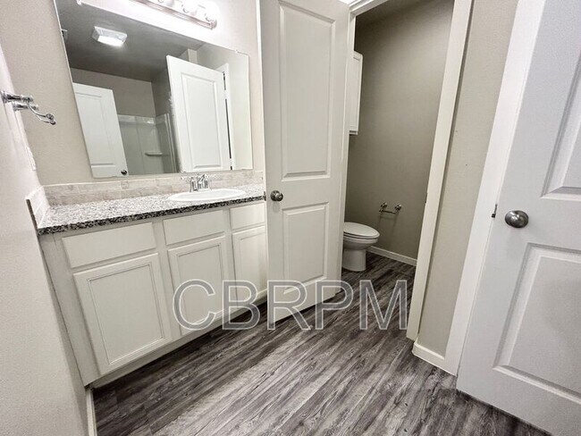 Building Photo - 2110 N Avenue J