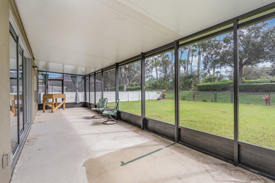 Building Photo - 1322 Dittmer Cir SE