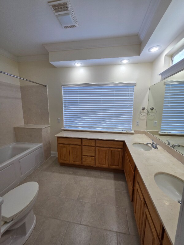 Building Photo - 118 Lakeview Dr