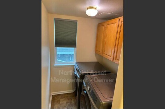 Building Photo - 3 BR/3BA | Newly Renovated Single Family Home |  Back Deck | In Highlands Ranch!