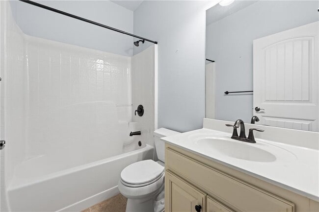 Building Photo - 2335 Callaway Ct