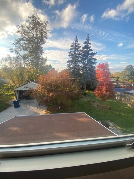 Building Photo - 3353 S 71st St