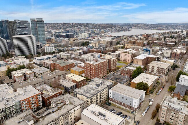 Building Photo - Top-Floor Studio with Stunning Views in Capitol Hill