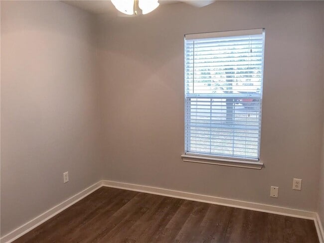 Building Photo - 1704 Morning Meadow Cove