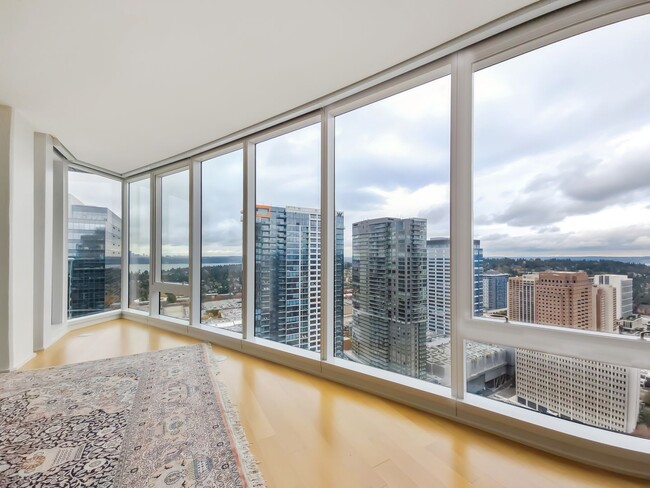 Building Photo - Elegant High-Rise Condo with Stunning Wate...