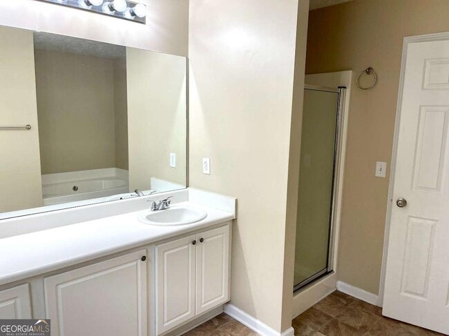 Building Photo - 8360 Milam Loop