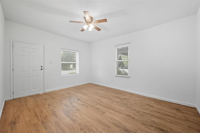 Building Photo - 809 N Maxey St