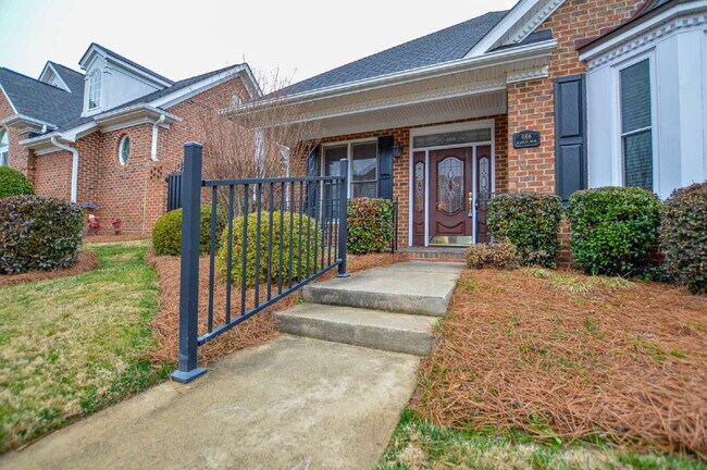 Building Photo - 986 Blakeley Walk