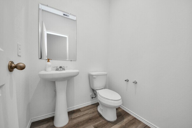 Building Photo - 1123 Tempranillo Wy