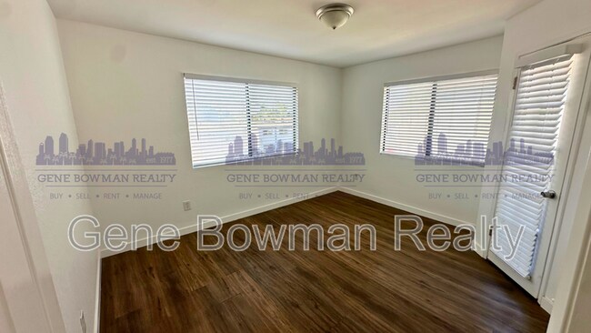 Building Photo - 1485 Hemlock Ave