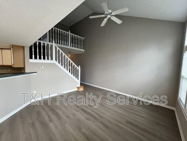 Building Photo - 1552 Brookfield Cir