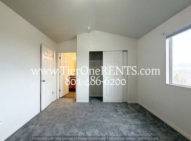 Building Photo - NO DEPOSIT option available for qualified renters