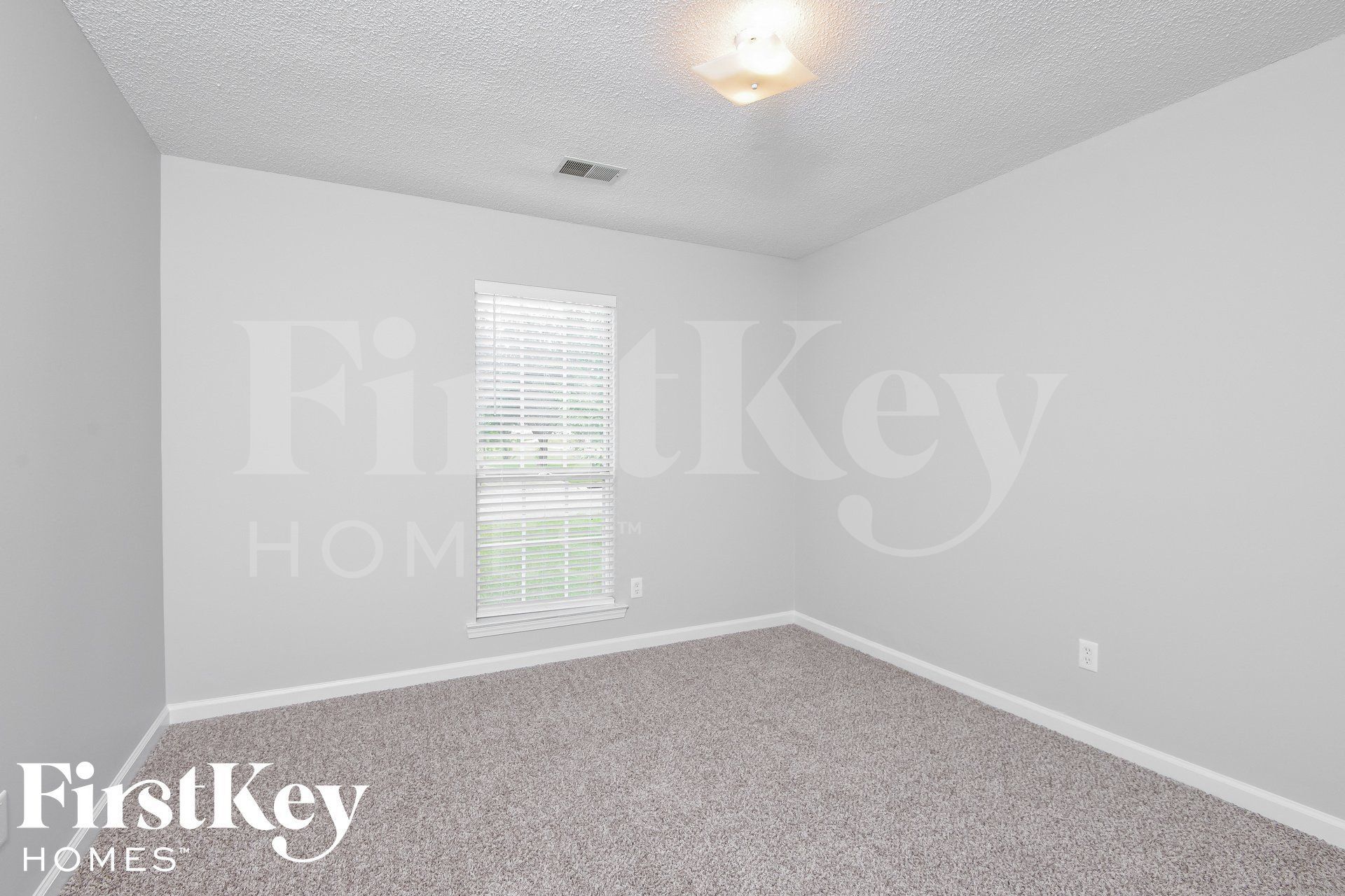 Building Photo - 2014 Plantation Pkwy